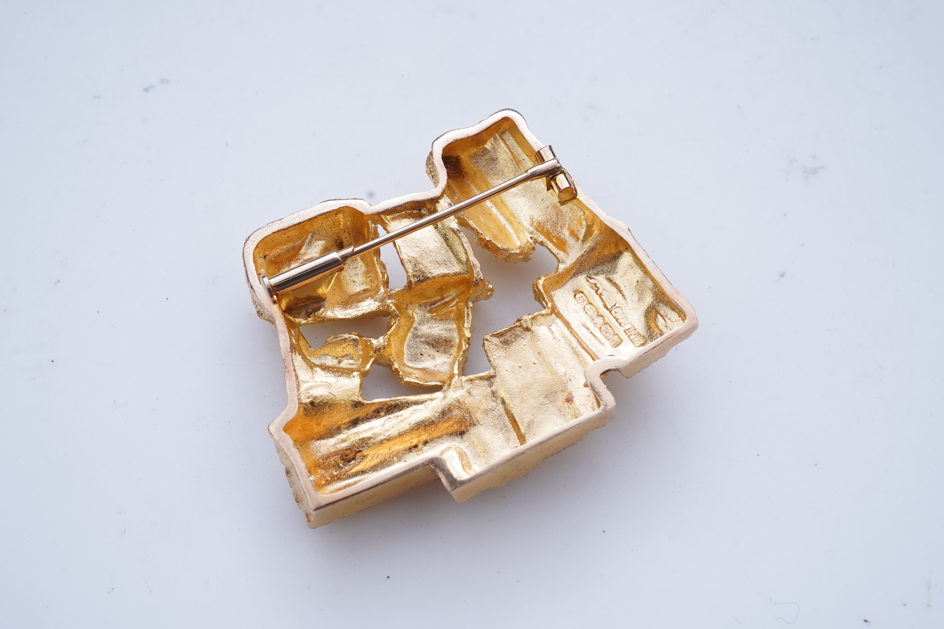 Björn Weckström, a gold brooch, 'Driftwood', Finland, circa 1971